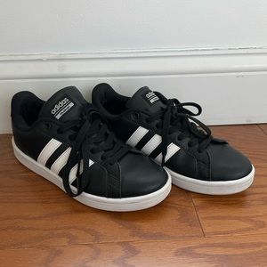 Adidas Cloudfoam Sneakers